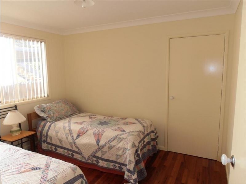 18 Surf  Street, Tuross Head NSW 2537