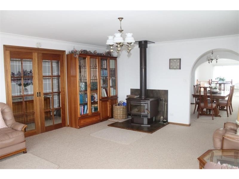 44 Coila  Avenue, Tuross Head NSW 2537