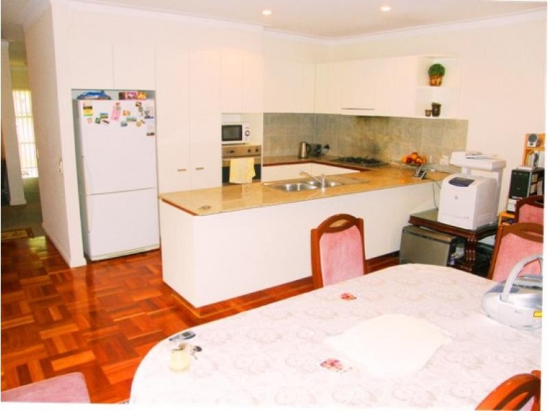 25 Cumberland Square NEWINGTON 2127, Newington NSW 2127