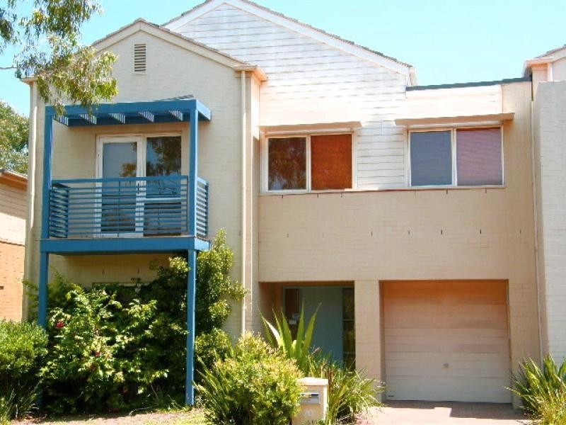 20 Popov Avenue, Newington NSW 2127