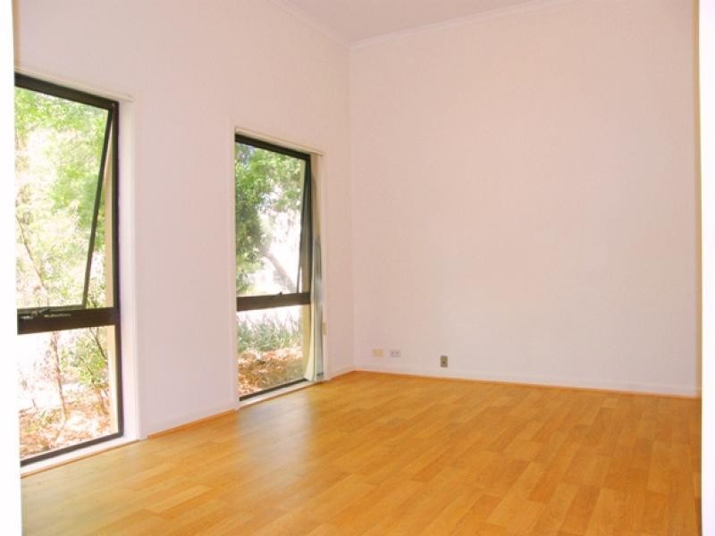 34 Pearce Avenue NEWINGTON 2127, Newington NSW 2127