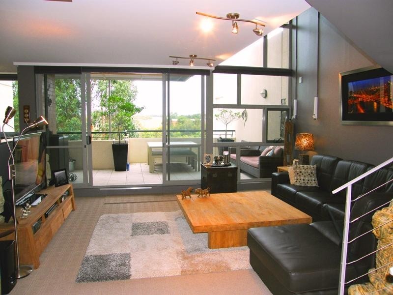 24/3 Owens Avenue, Newington NSW 2127