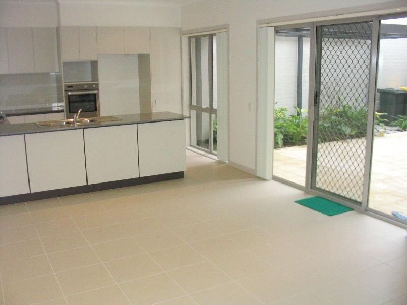 11 Owens Avenue, Newington NSW 2127