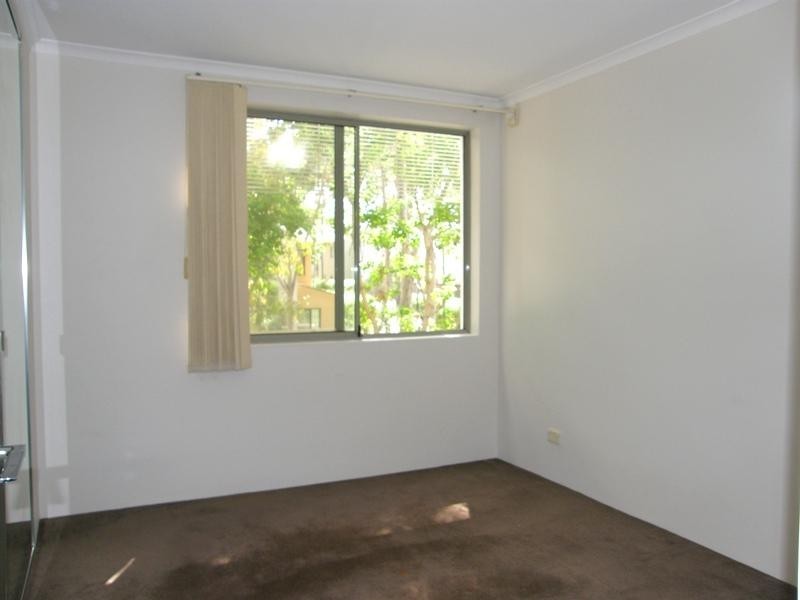 9/13 Blaxland  Avenue, Newington NSW 2127