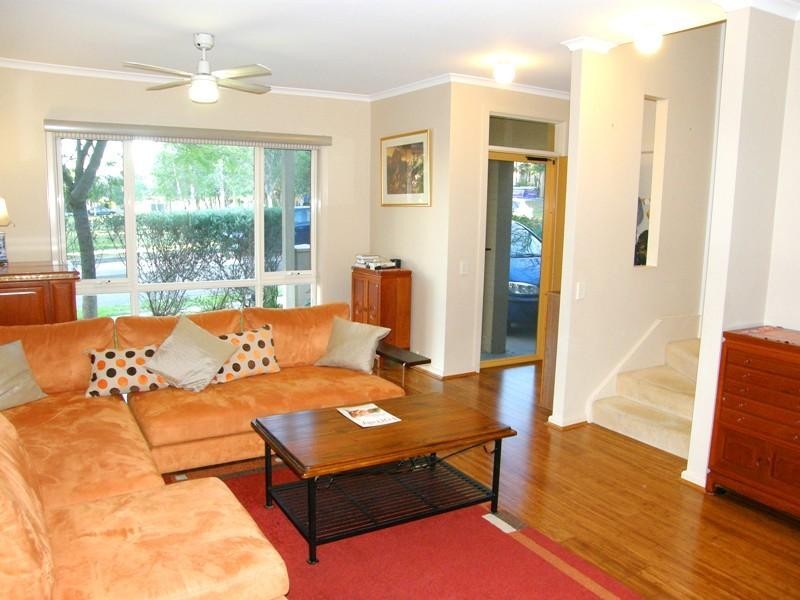 6 Ali Parade, Newington NSW 2127