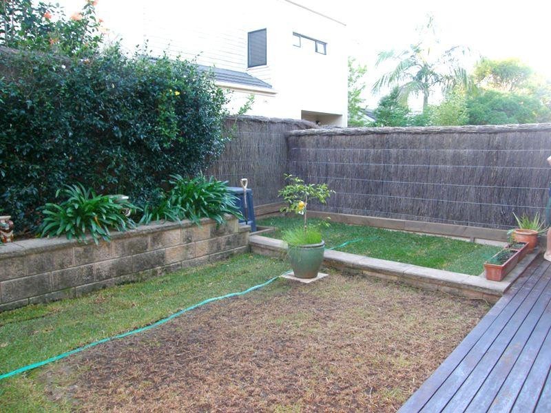 6 Ali Parade, Newington NSW 2127