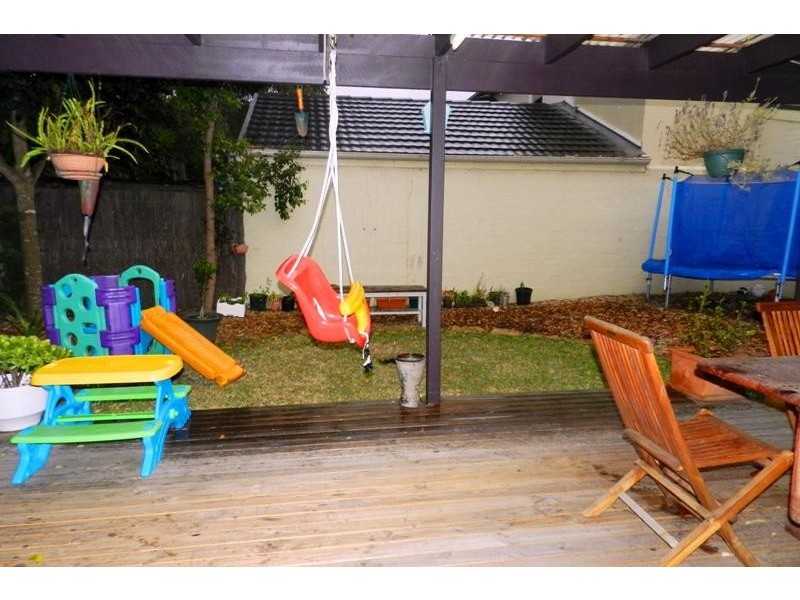 25 Cumberland  Square, Newington NSW 2127