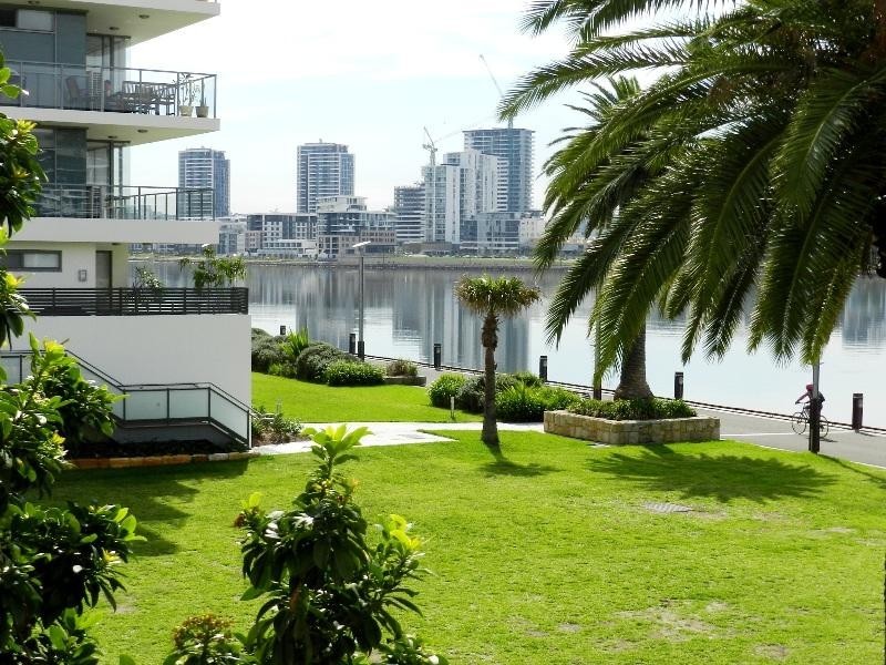 222/8 Stromboli Strait, Wentworth Point NSW 2127