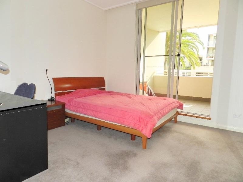 222/8 Stromboli Strait, Wentworth Point NSW 2127