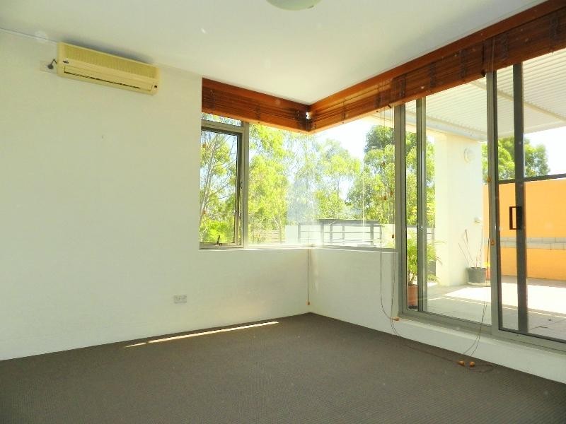 24/17 Blaxland Avenue, Newington NSW 2127