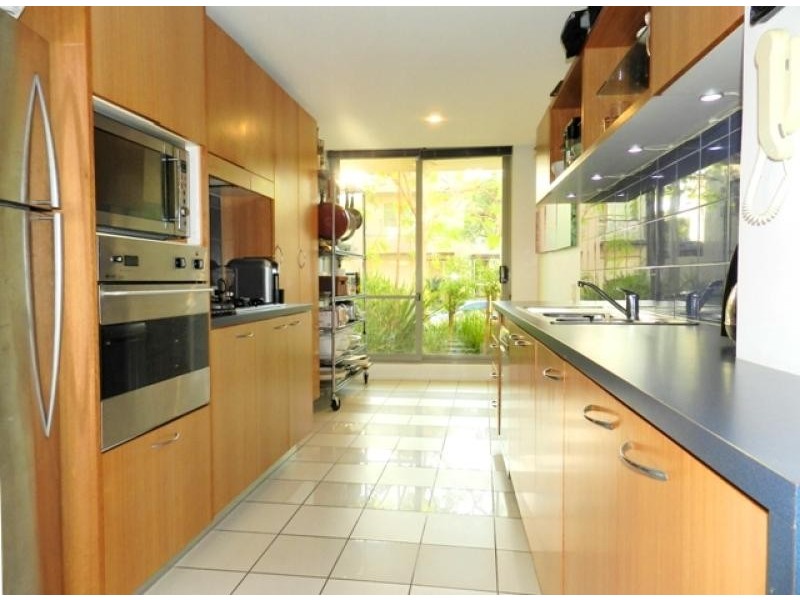 8/1 Heidelberg Avenue, Newington NSW 2127