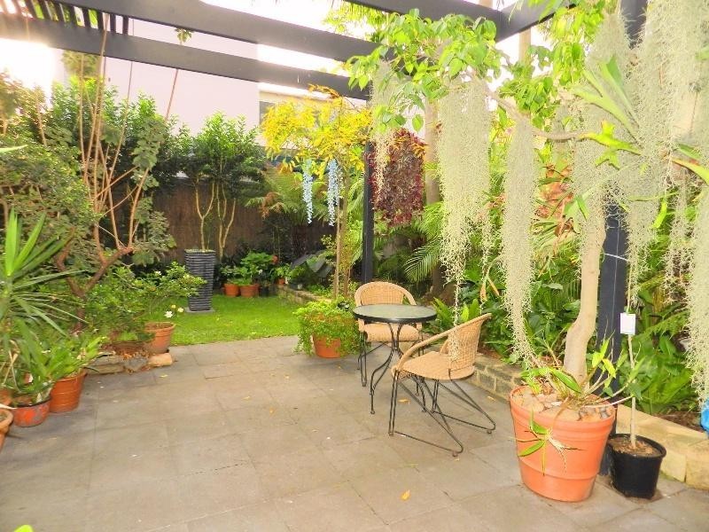 8 Davies Street, Newington NSW 2127
