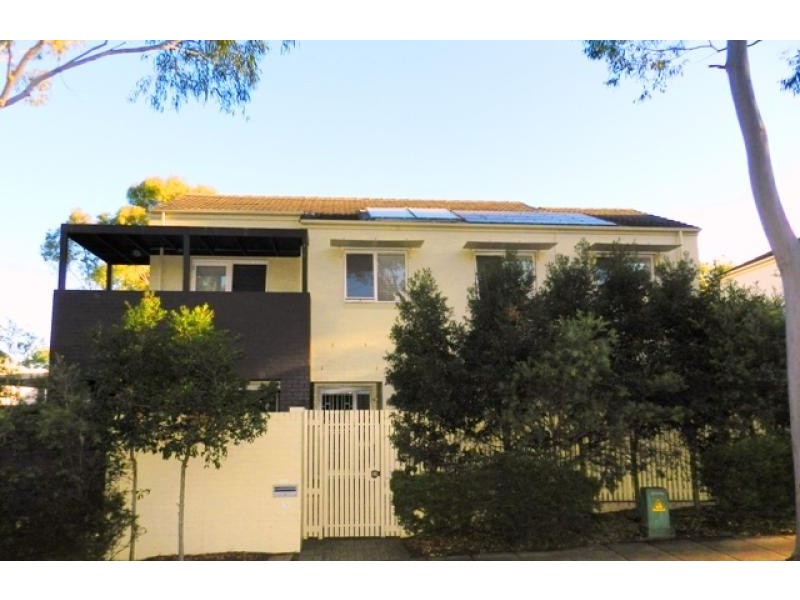 10 Elvstrom Avenue, Newington NSW 2127