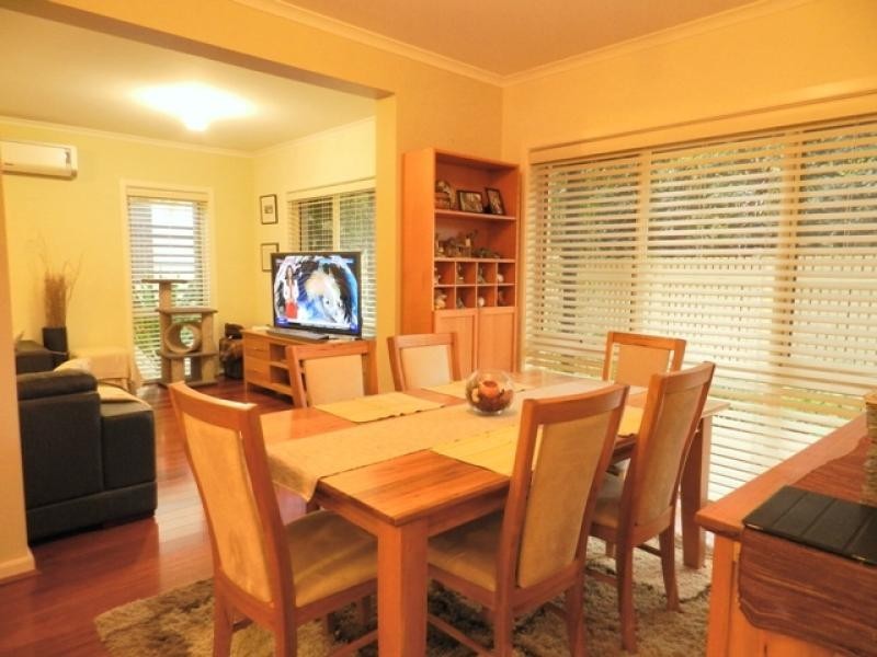 10 Elvstrom Avenue, Newington NSW 2127