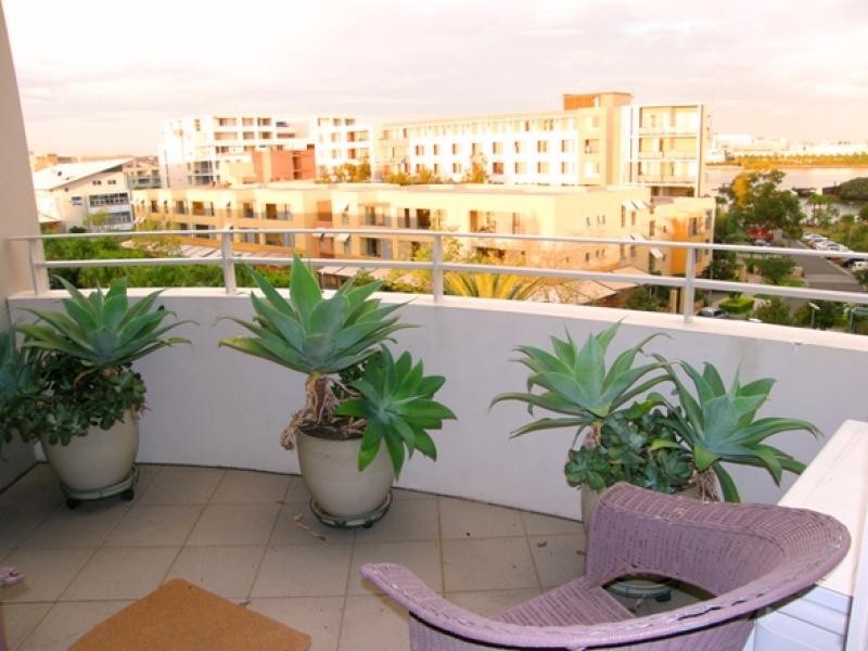 509/1 The Piazza, Wentworth Point NSW 2127