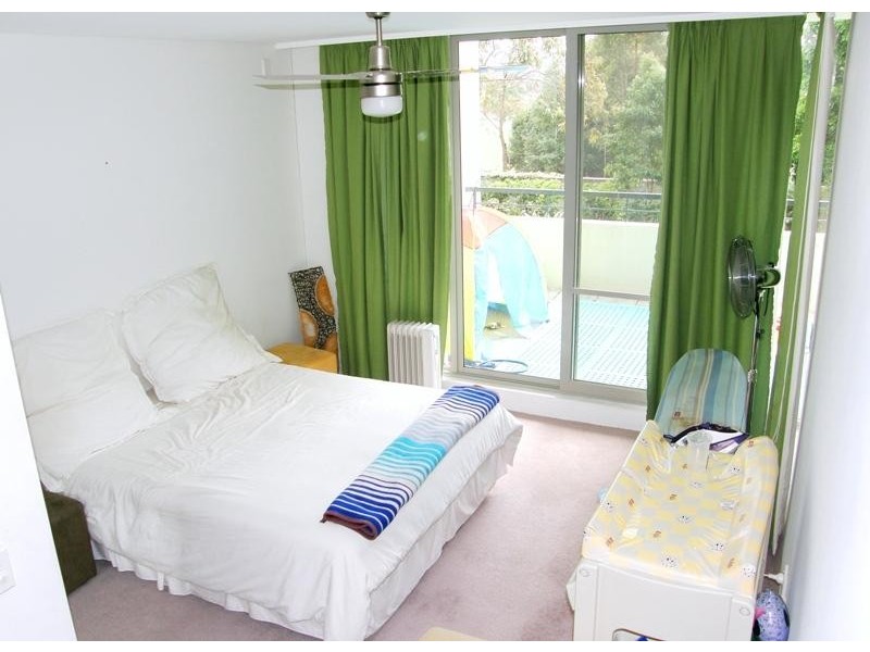 1/7 Blaxland Avenue, Newington NSW 2127