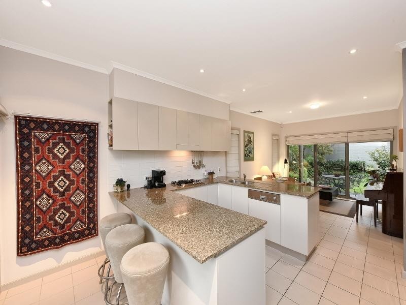 16 Perkins Avenue, Newington NSW 2127