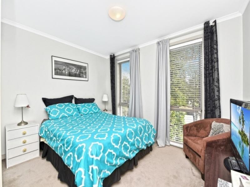 5 Lane Avenue, Newington NSW 2127