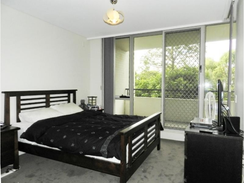 10/9 Blaxland  Avenue, Newington NSW 2127