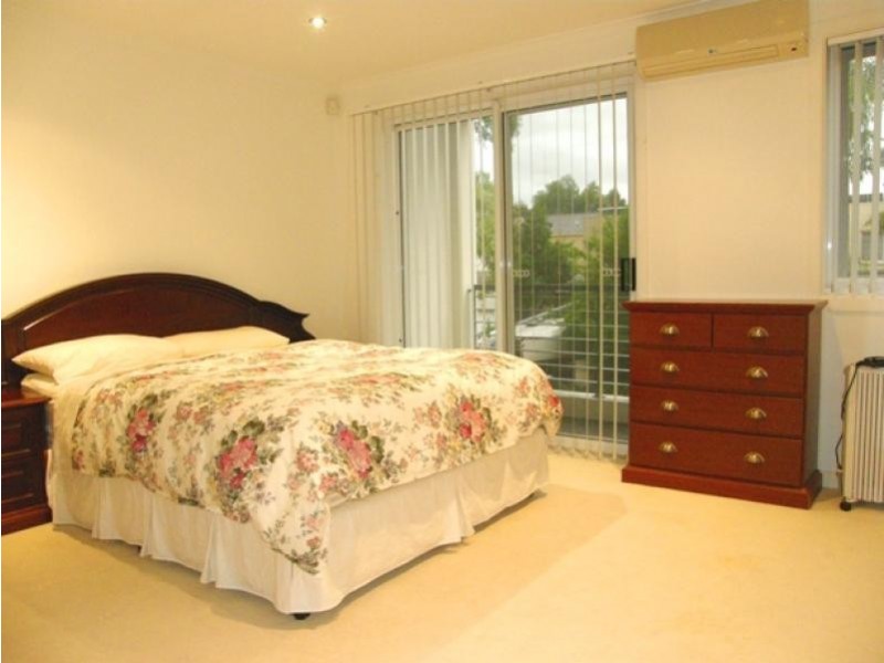 32 Watt Avenue, Newington NSW 2127