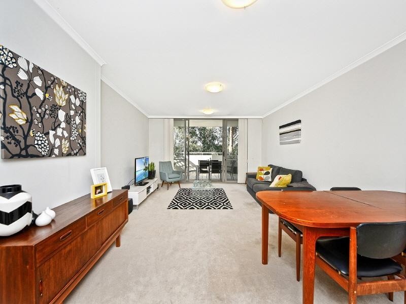 2/1 Devitt Avenue, Newington NSW 2127