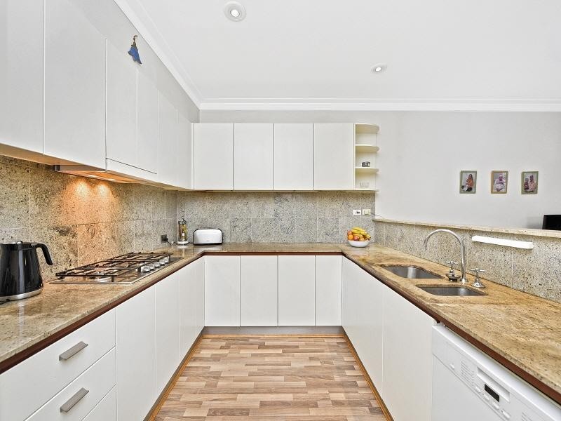 16 Manton Avenue, Newington NSW 2127