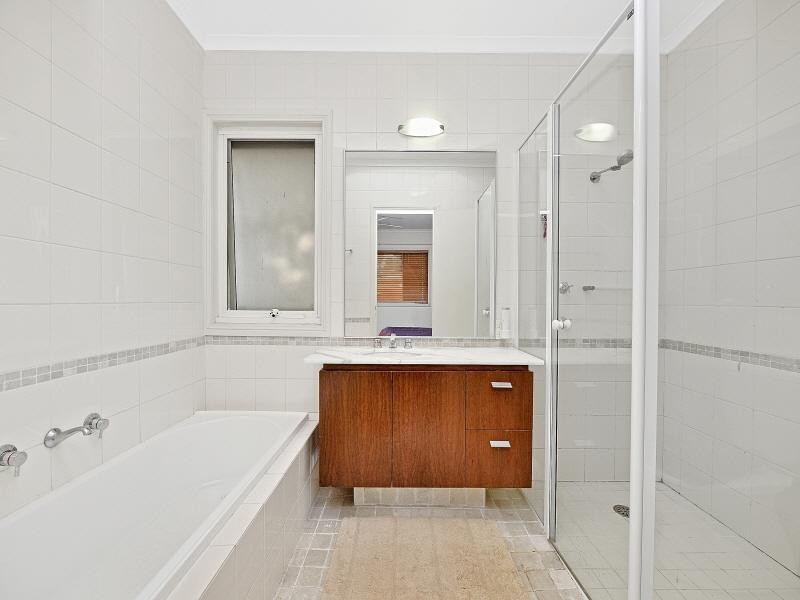 16 Manton Avenue, Newington NSW 2127