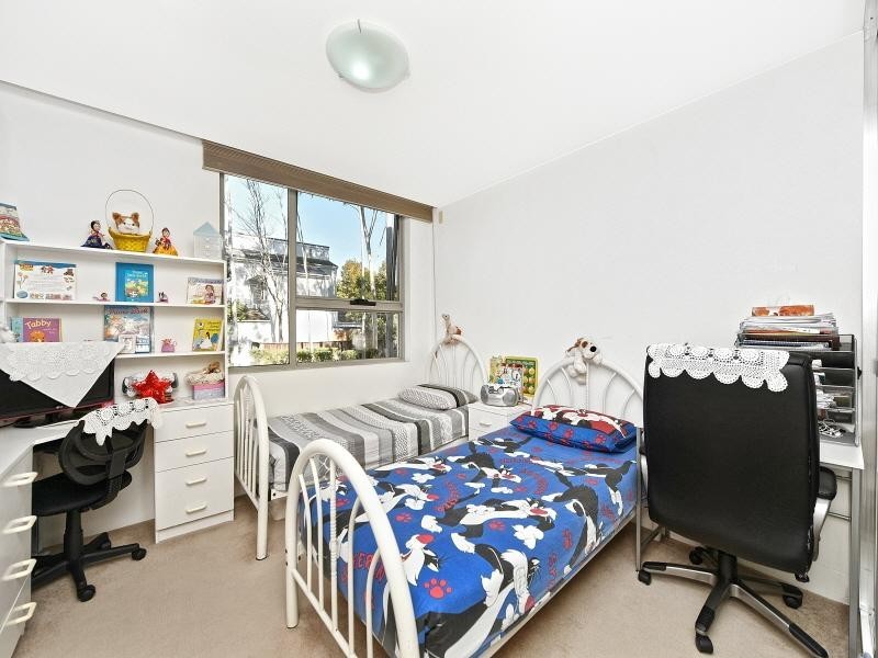 1/7 Mockridge Avenue, Newington NSW 2127
