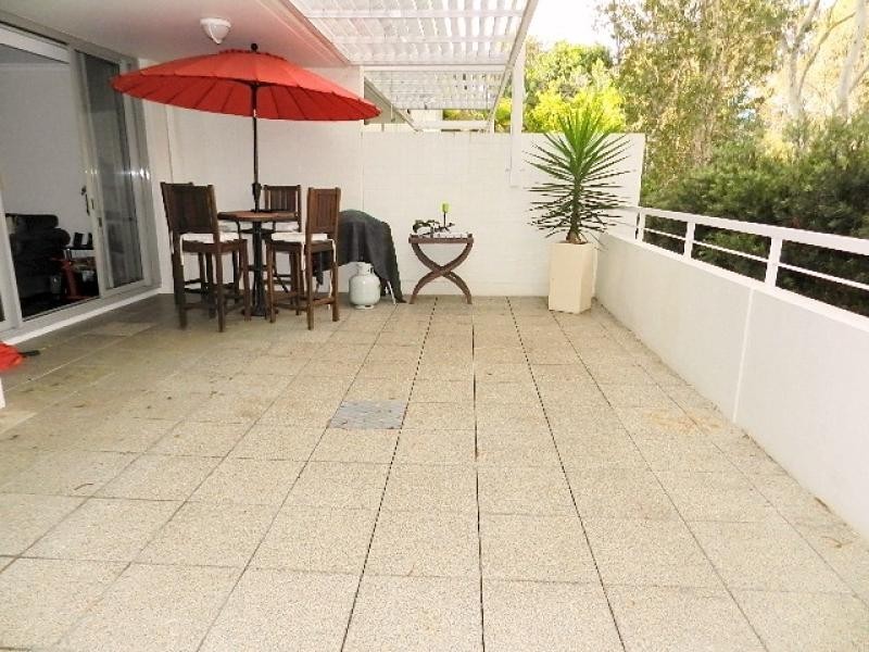 8/13 Blaxland Avenue, Newington NSW 2127