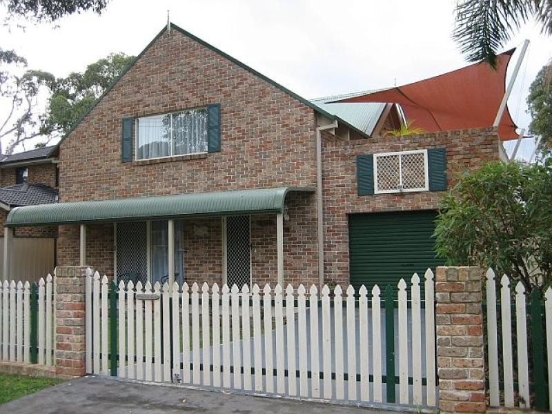 18 Barclay Avenue MANNERING PARK 2259, Mannering Park NSW 2259