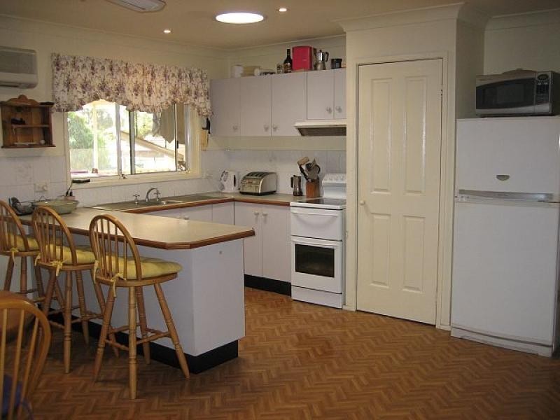 54 Spencer Road MANNERING PARK 2259, Mannering Park NSW 2259