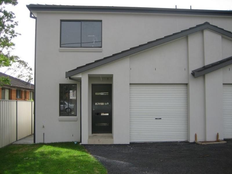 94 & 94a Vales Road MANNERING PARK 2259, Mannering Park NSW 2259