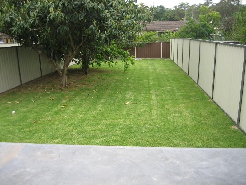 94 & 94a Vales Road MANNERING PARK 2259, Mannering Park NSW 2259