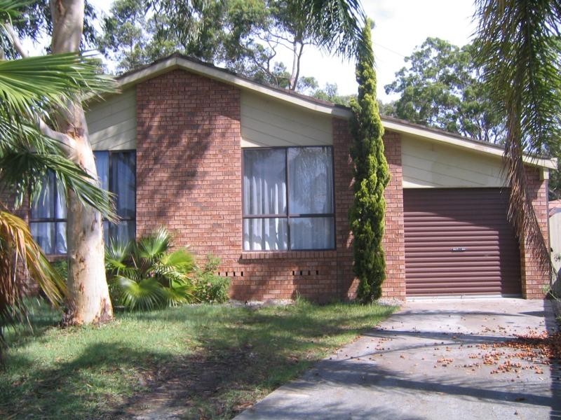 3 Campbell Parade MANNERING PARK 2259, Mannering Park NSW 2259