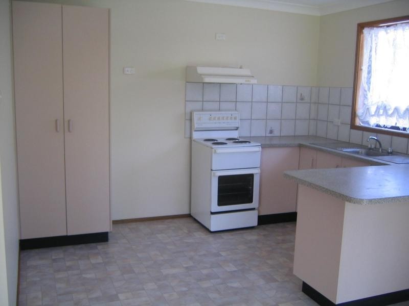 3 Campbell Parade MANNERING PARK 2259, Mannering Park NSW 2259