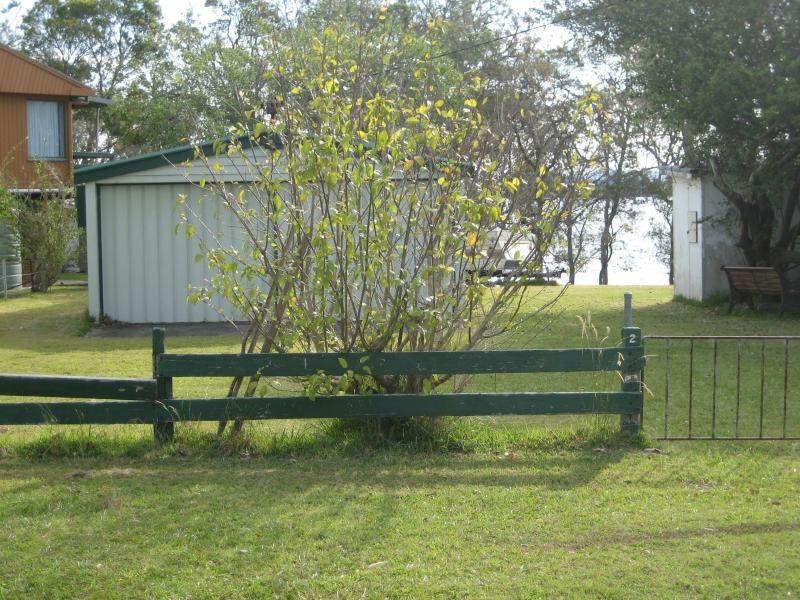 2 Omaru Place SUMMERLAND POINT 2259, Summerland Point NSW 2259