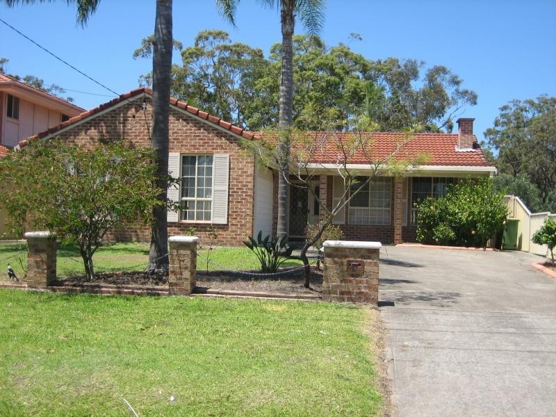 5 Omega Avenue SUMMERLAND POINT 2259, Summerland Point NSW 2259