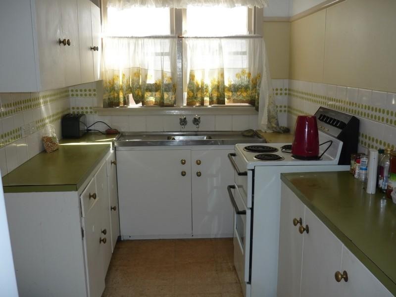 8 Kenilworth Street MANNERING PARK 2259, Mannering Park NSW 2259