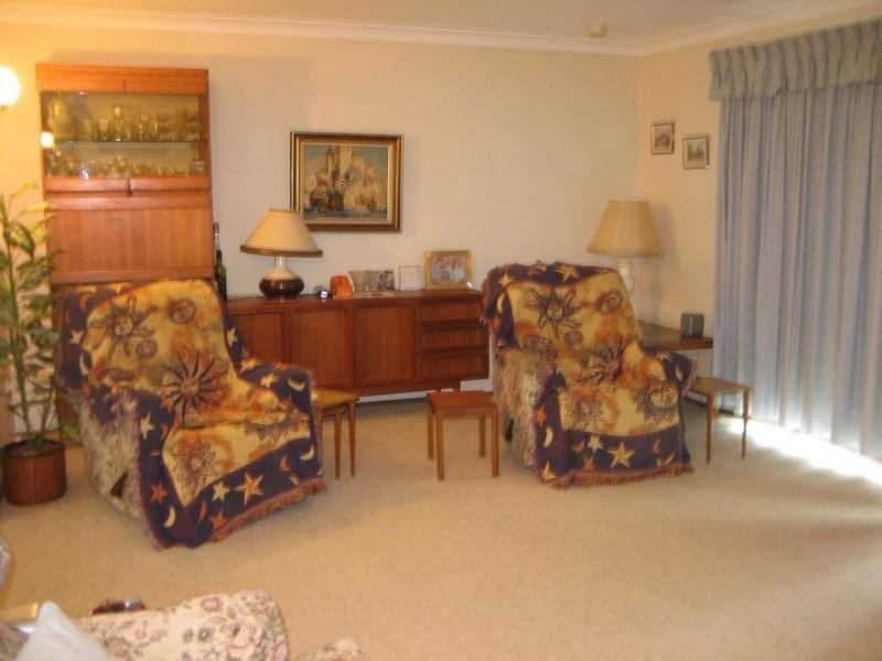 8 Lloyd Avenue CHAIN VALLEY BAY 2259, Chain Valley Bay NSW 2259