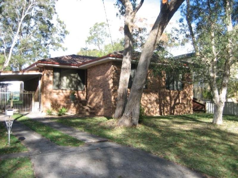17  Murrumbong Road SUMMERLAND POINT 2259, Summerland Point NSW 2259
