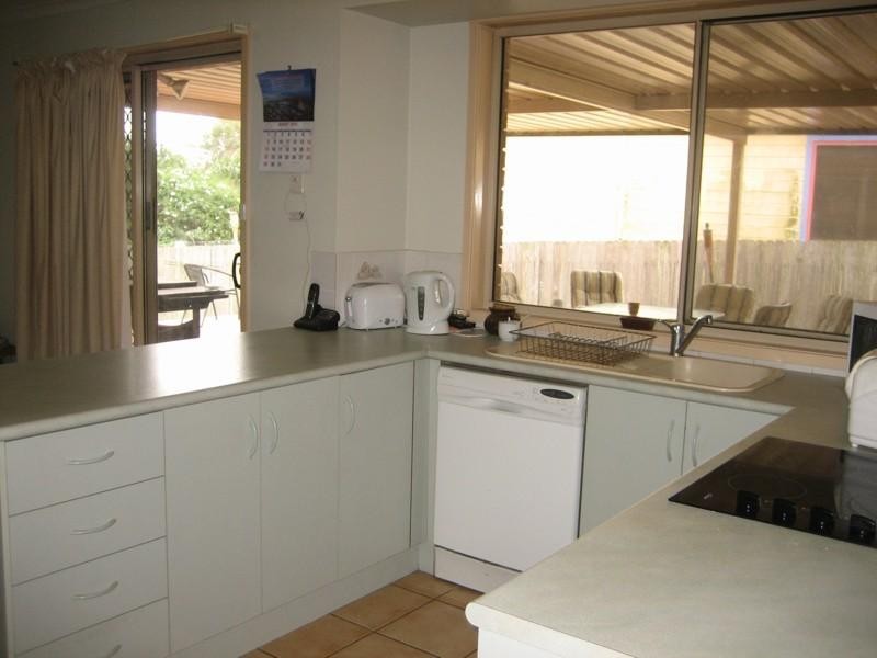 39 Leumeah Avenue CHAIN VALLEY BAY 2259, Chain Valley Bay NSW 2259
