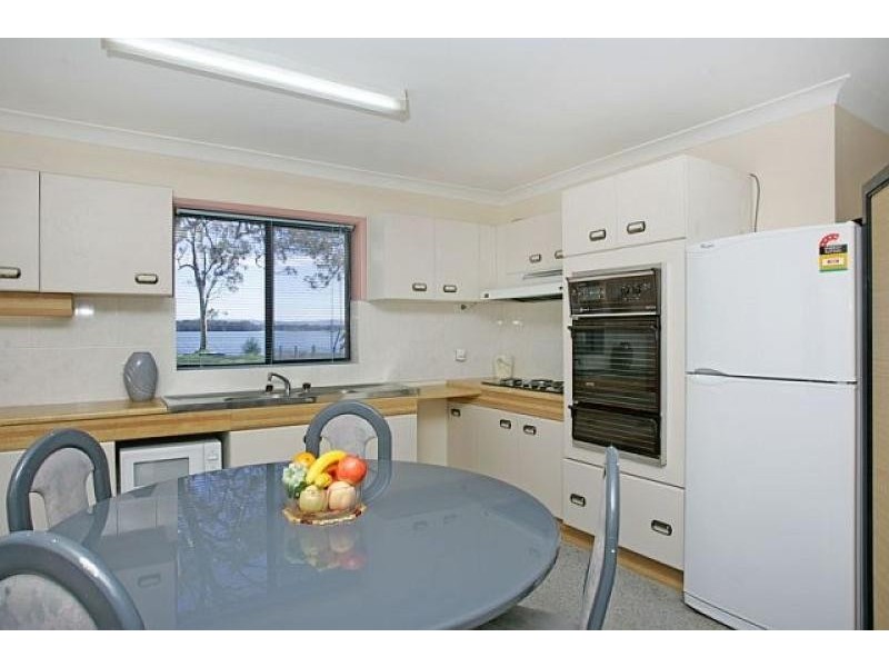 24 Sunset Parade CHAIN VALLEY BAY 2259, Chain Valley Bay NSW 2259