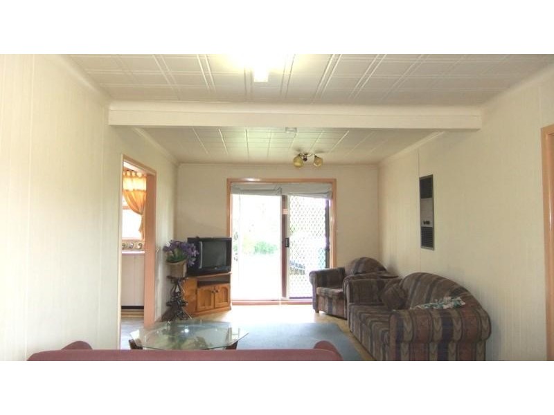 14 Warrina Avenue SUMMERLAND POINT 2259, Summerland Point NSW 2259