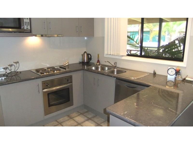 41 Warrina Avenue SUMMERLAND POINT 2259, Summerland Point NSW 2259