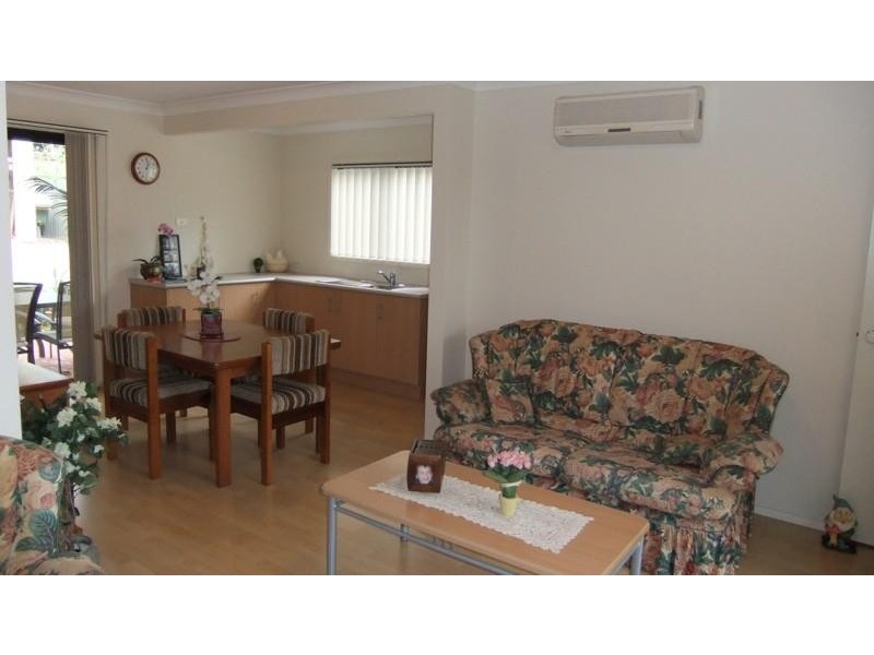 41 Warrina Avenue SUMMERLAND POINT 2259, Summerland Point NSW 2259