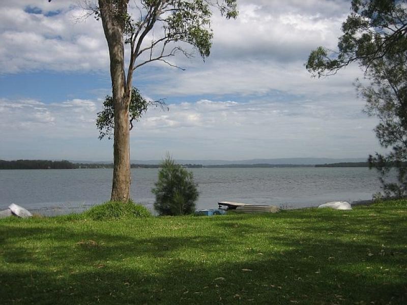 24 Sunset Parade CHAIN VALLEY BAY 2259, Chain Valley Bay NSW 2259