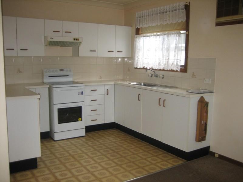 27  Ravenswood Street MANNERING PARK 2259, Mannering Park NSW 2259