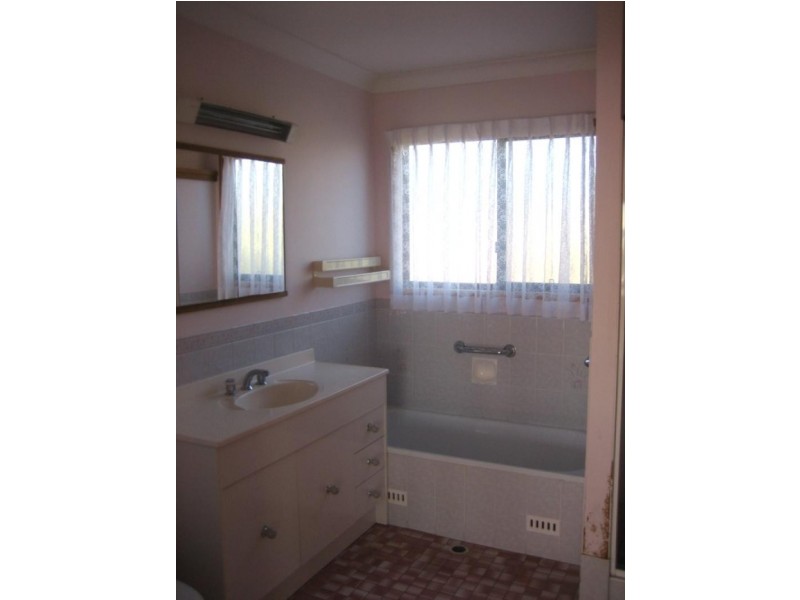 23 Scott Road MANNERING PARK 2259, Mannering Park NSW 2259