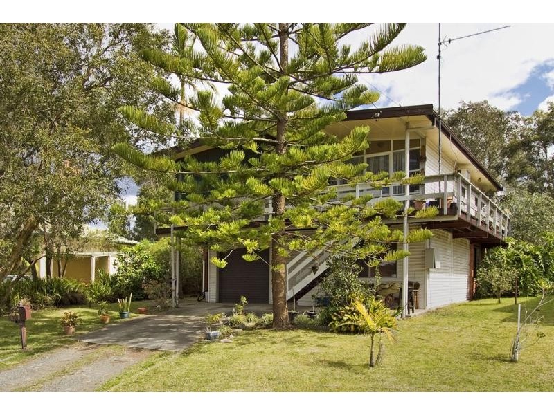9 Quinalup Street GWANDALAN 2259, Gwandalan NSW 2259