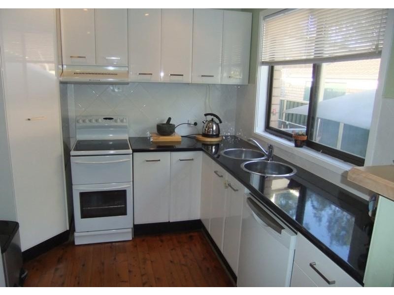 29 Gymea Crescent MANNERING PARK 2259, Mannering Park NSW 2259